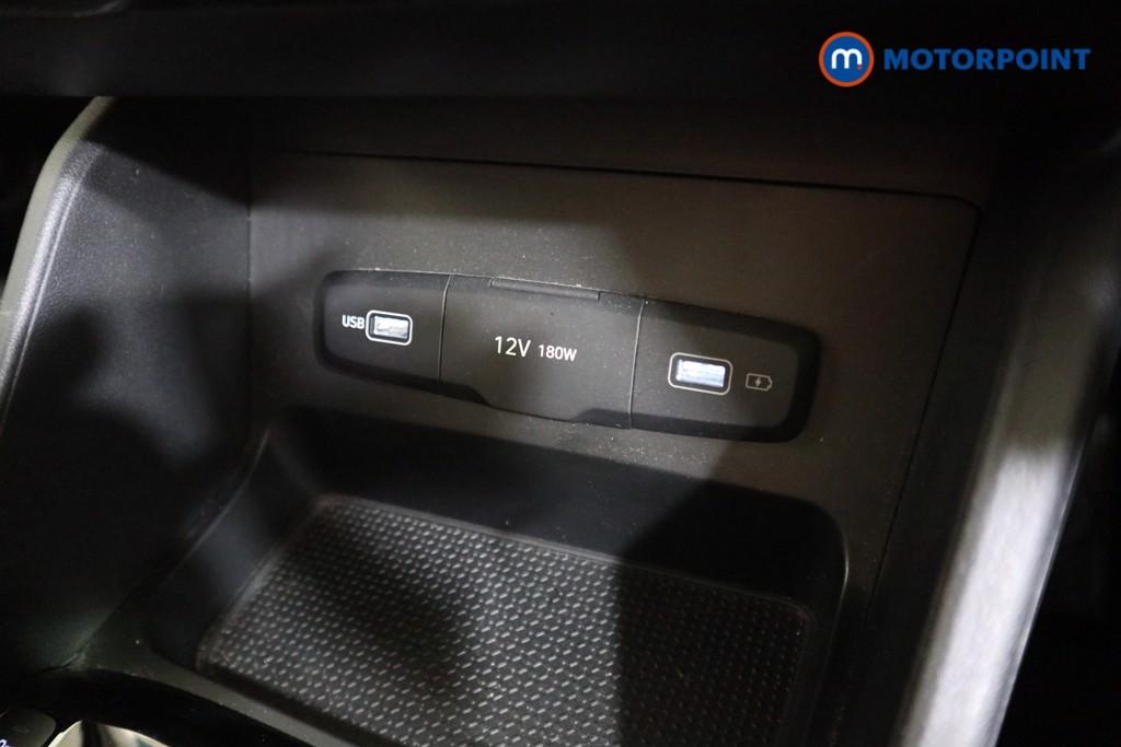 Hyundai Tucson Se Connect Manual Petrol SUV - Stock Number (1588150) - 8th supplementary image