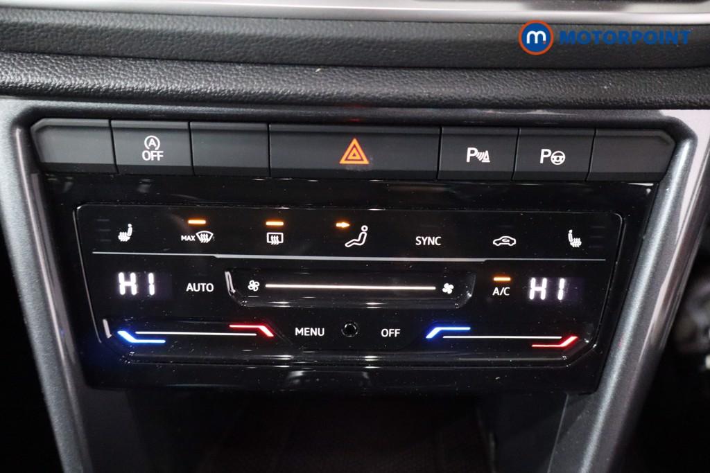 Volkswagen T-Roc Style Automatic Petrol SUV - Stock Number (1592844) - 16th supplementary image