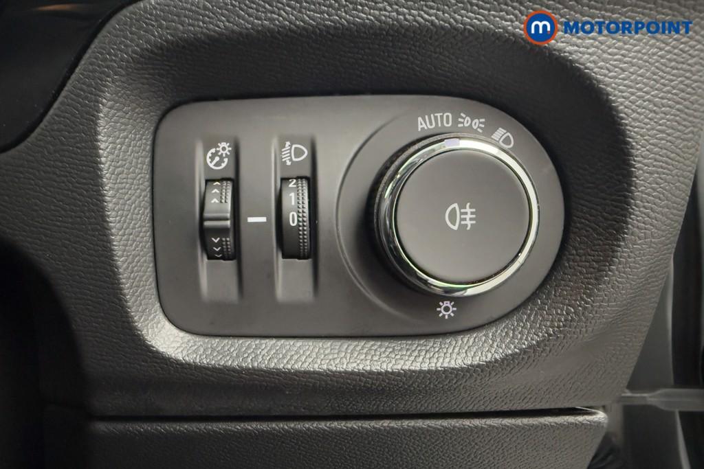 Vauxhall Corsa Design Automatic Petrol Hatchback - Stock Number (1590265) - 15th supplementary image