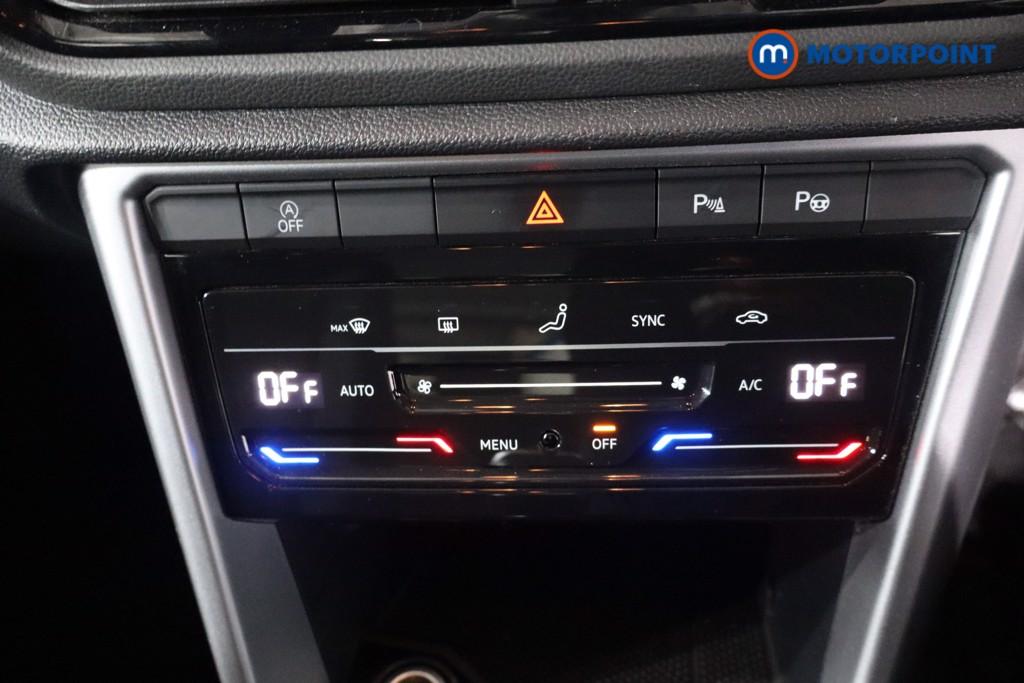 Volkswagen T-Roc Life Manual Petrol SUV - Stock Number (1595135) - 16th supplementary image