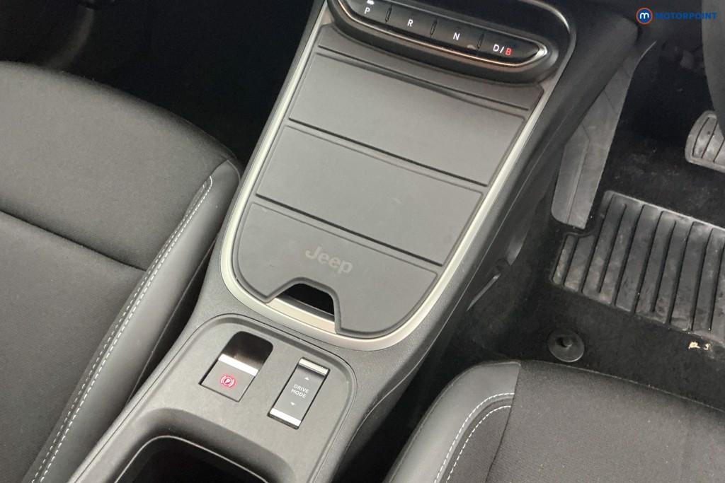 Jeep Avenger Summit Automatic Electric SUV - Stock Number (1586221) - 15th supplementary image