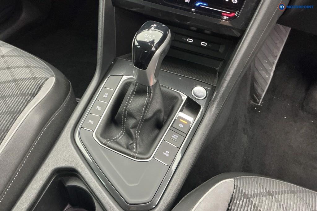 Volkswagen Tiguan R-Line Edition Automatic Petrol SUV - Stock Number (1587003) - 15th supplementary image
