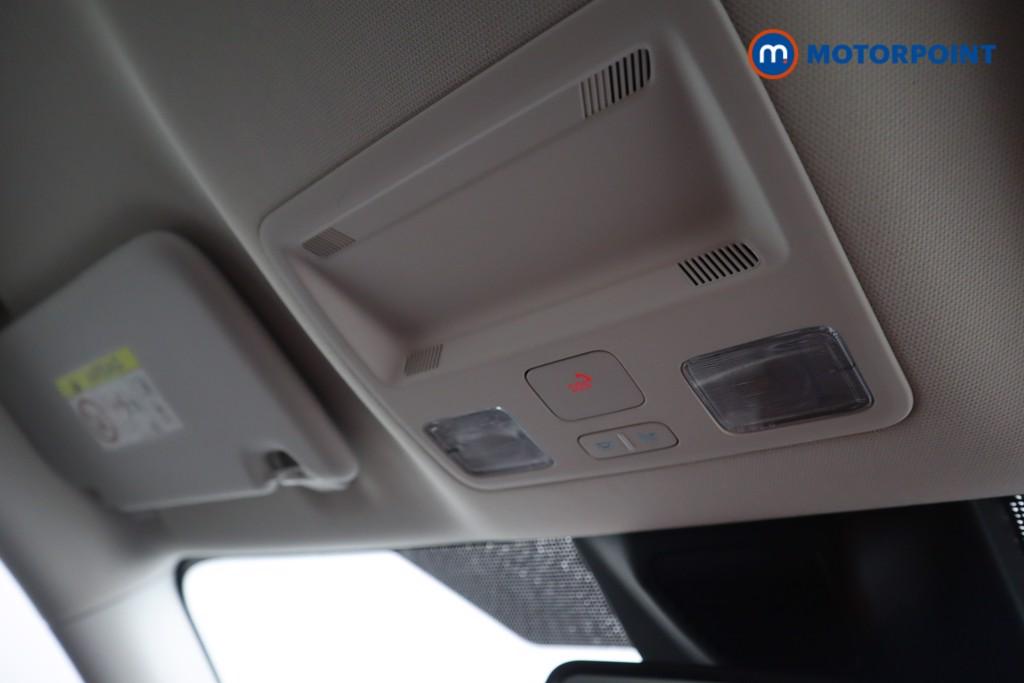 Ford Focus Titanium Automatic Petrol Hatchback - Stock Number (1593310) - 14th supplementary image