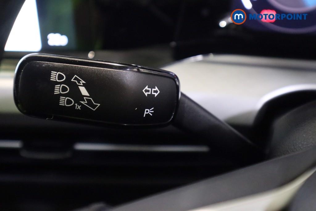 Volkswagen Golf Life Manual Petrol Hatchback - Stock Number (1595468) - 14th supplementary image