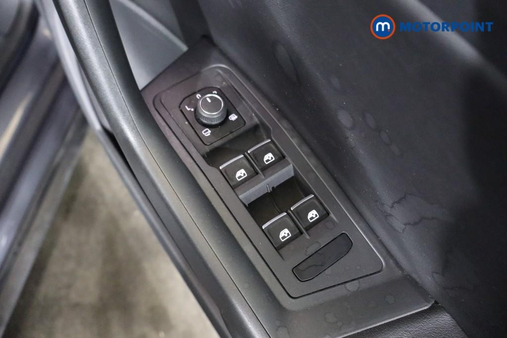 Volkswagen T-Roc R-Line Automatic Petrol Convertible - Stock Number (1591463) - 18th supplementary image