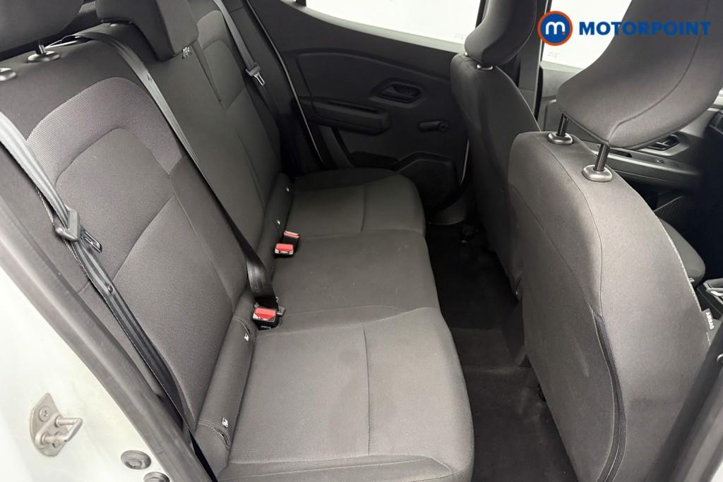Dacia Sandero Essential Manual Petrol Hatchback - Stock Number (1591642) - 16th supplementary image
