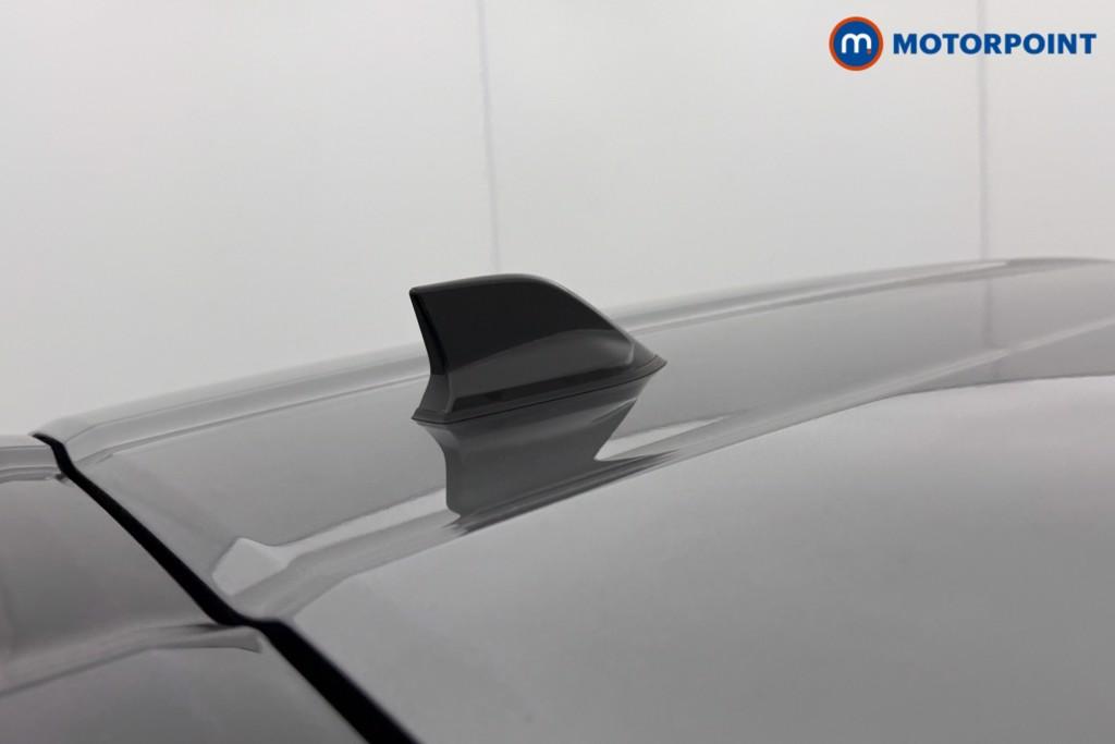 Nissan Juke N-Connecta Automatic Petrol SUV - Stock Number (1592380) - 19th supplementary image