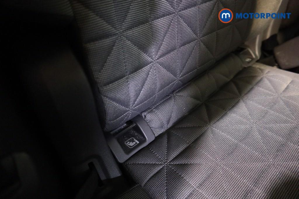 Volkswagen Tiguan Life Manual Diesel SUV - Stock Number (1594643) - 15th supplementary image