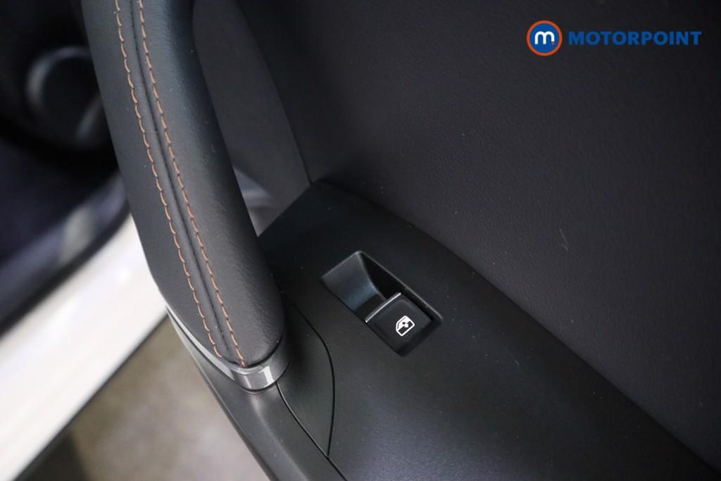 Cupra Formentor V2 Automatic Petrol SUV - Stock Number (1595778) - 19th supplementary image