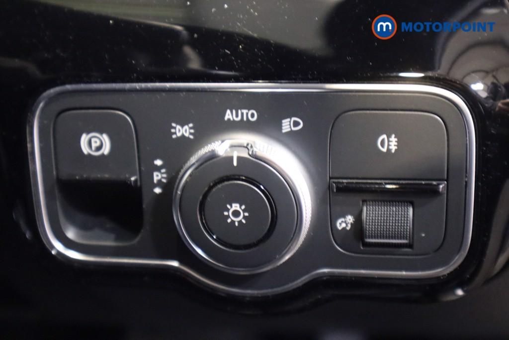 Mercedes-Benz A Class Sport Automatic Petrol Hatchback - Stock Number (1594938) - 15th supplementary image