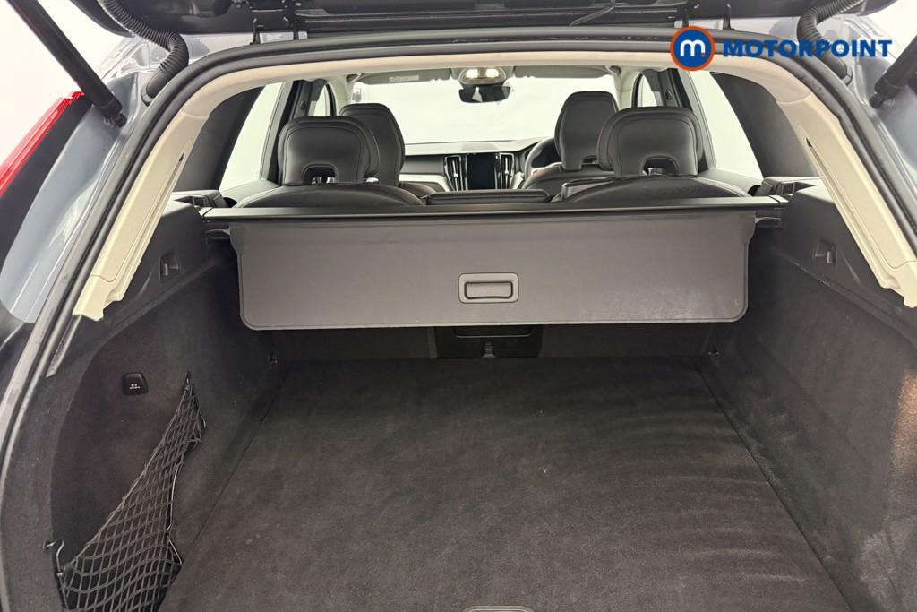 Volvo Xc60 Plus Automatic Petrol SUV - Stock Number (1577832) - 8th supplementary image