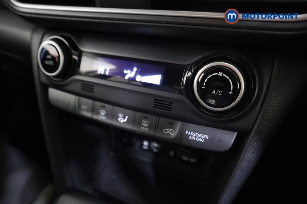 Hyundai Kona Premium Manual Petrol SUV - Stock Number (1593683) - 8th supplementary image