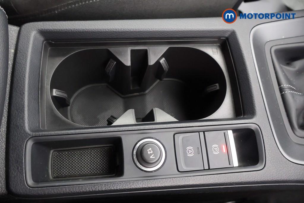 Audi Q3 S Line Manual Petrol SUV - Stock Number (1595187) - 8th supplementary image