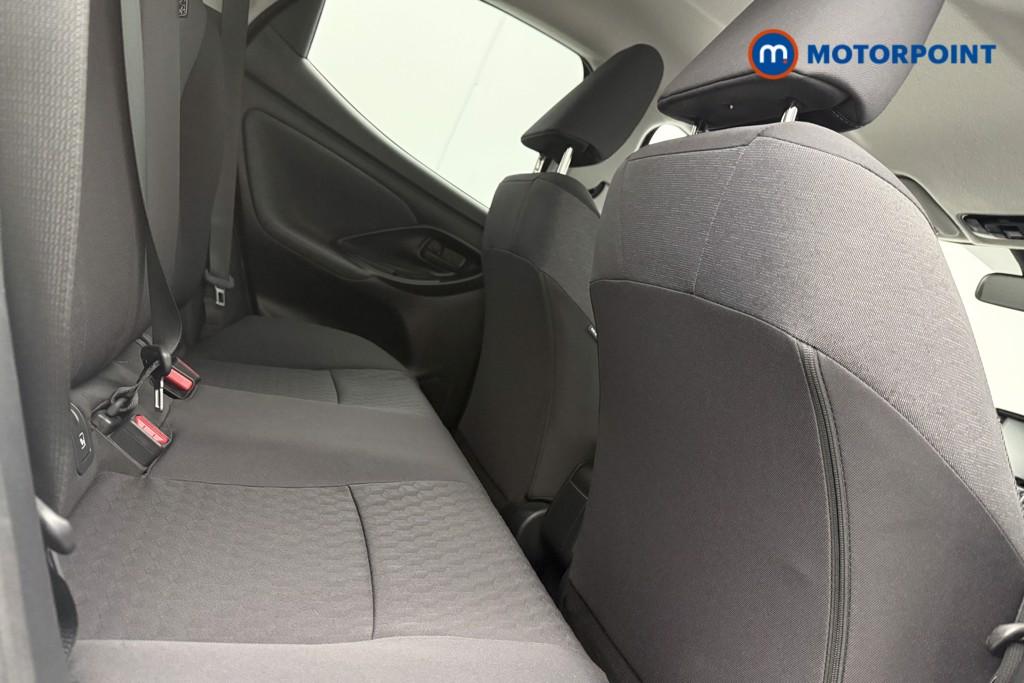 Toyota Yaris Design Automatic Petrol-Electric Hybrid Hatchback - Stock Number (1596510) - 8th supplementary image