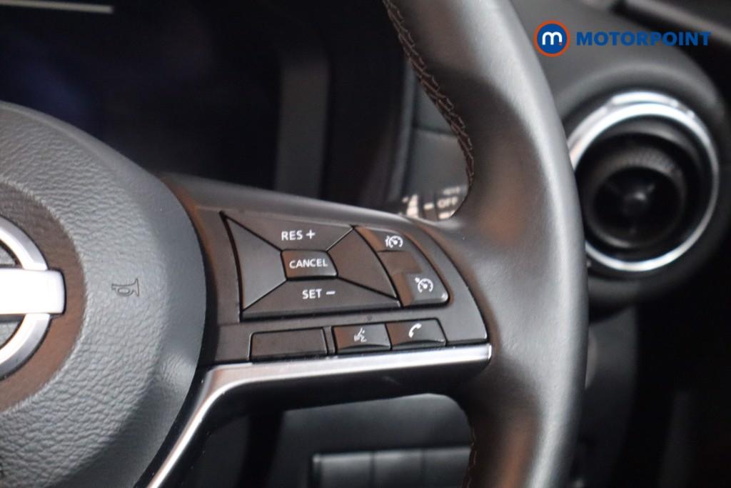 Nissan Juke N-Connecta Automatic Petrol-Electric Hybrid SUV - Stock Number (1597373) - 8th supplementary image