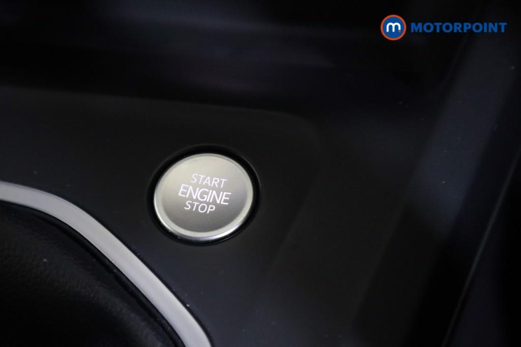 Volkswagen Golf Style Manual Petrol Hatchback - Stock Number (1571088) - 8th supplementary image