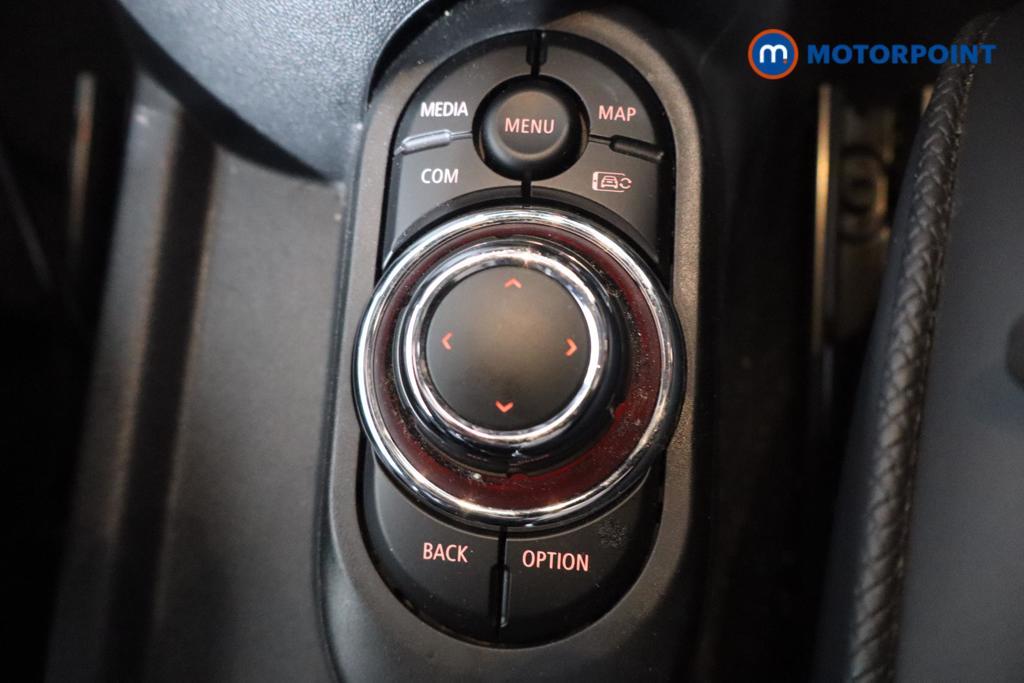 Mini Hatchback Cooper Exclusive Automatic Petrol Hatchback - Stock Number (1591474) - 8th supplementary image