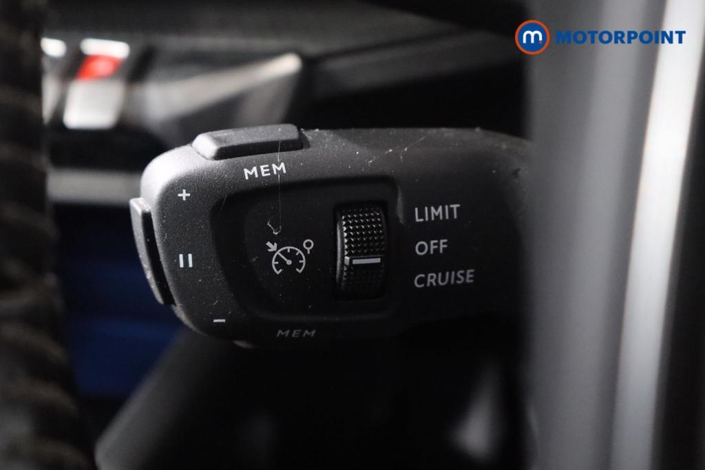 Peugeot 3008 Active Premium-Plus Manual Diesel SUV - Stock Number (1594812) - 8th supplementary image