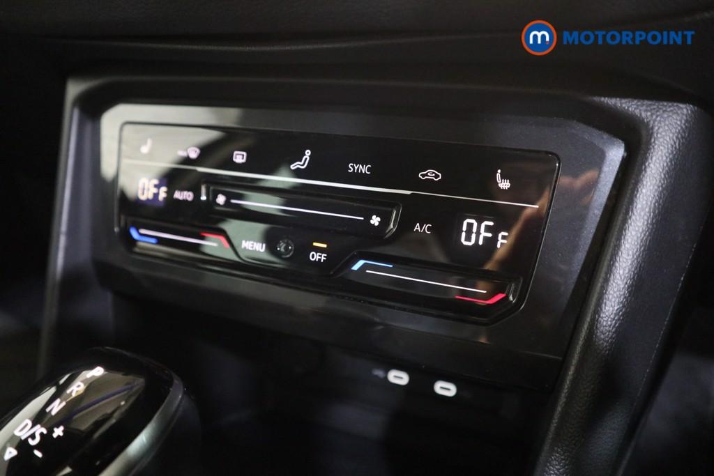 Volkswagen Tiguan R-Line Automatic Petrol SUV - Stock Number (1595188) - 8th supplementary image