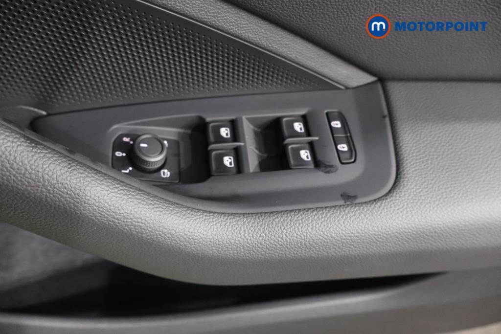 Skoda Superb Laurin -Plus Klement Automatic Petrol Hatchback - Stock Number (1597010) - 8th supplementary image