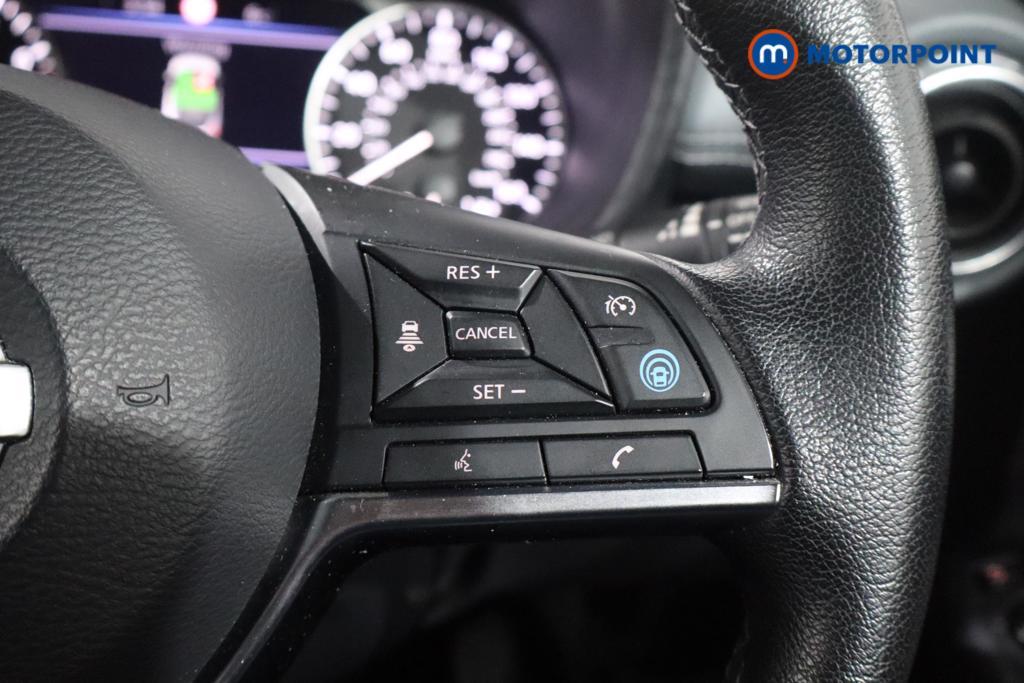 Nissan Juke Tekna Manual Petrol SUV - Stock Number (1599110) - 8th supplementary image