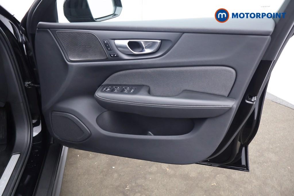 Volvo V60 Cross Country Ultimate Automatic Petrol Estate - Stock Number (1592939) - 8th supplementary image