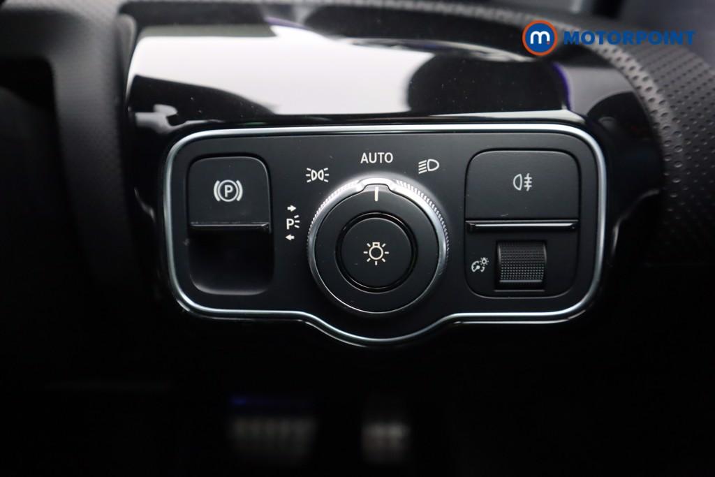 Mercedes-Benz A Class Amg Line Executive Edition Automatic Petrol Hatchback - Stock Number (1594585) - 8th supplementary image