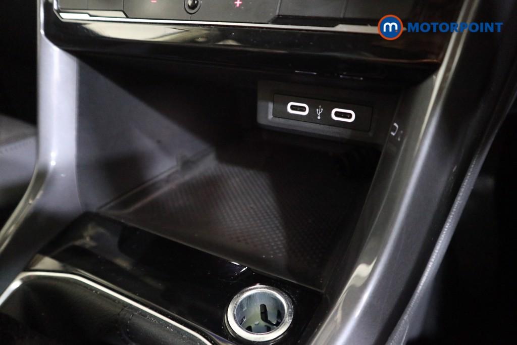 Volkswagen T-Cross SEL Manual Petrol SUV - Stock Number (1597452) - 8th supplementary image
