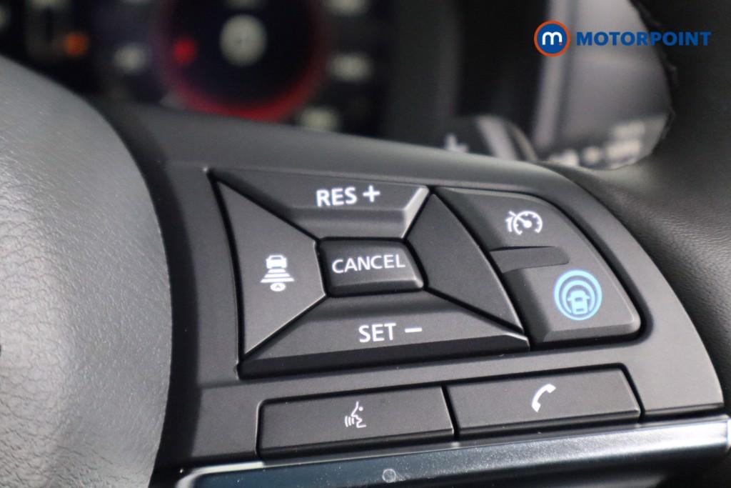 Nissan Juke Tekna Automatic Petrol SUV - Stock Number (1596684) - 8th supplementary image