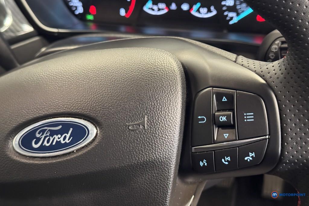 Ford Focus St-Line Manual Petrol Estate - Stock Number (1593363) - 8th supplementary image