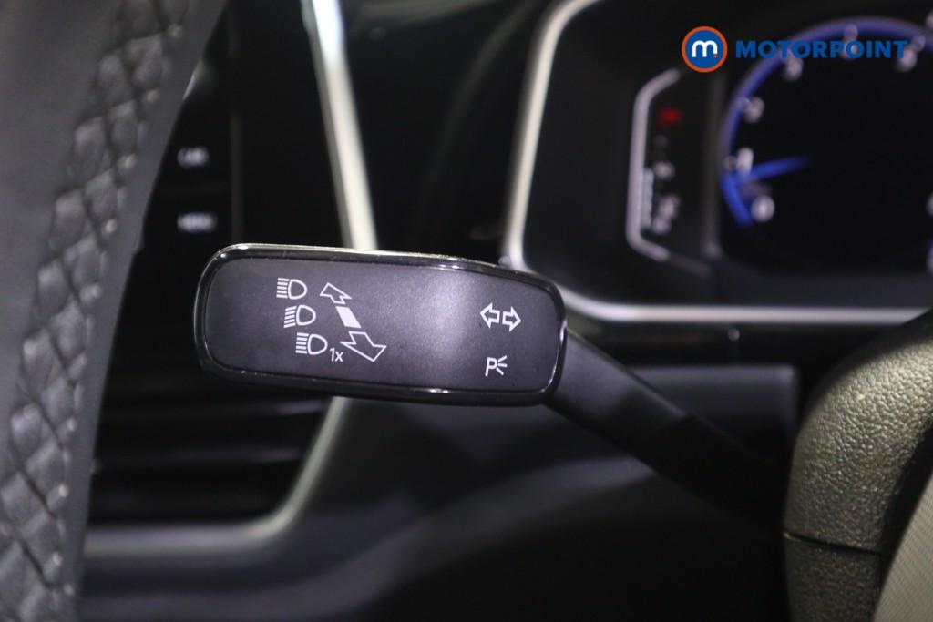 Volkswagen T-Roc R-Line Manual Petrol SUV - Stock Number (1600048) - 8th supplementary image