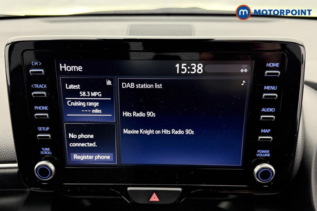 Toyota Yaris Design Automatic Petrol-Electric Hybrid Hatchback - Stock Number (1596980) - 8th supplementary image