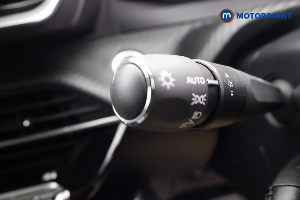 Peugeot 2008 Allure Automatic Petrol SUV - Stock Number (1599572) - 8th supplementary image