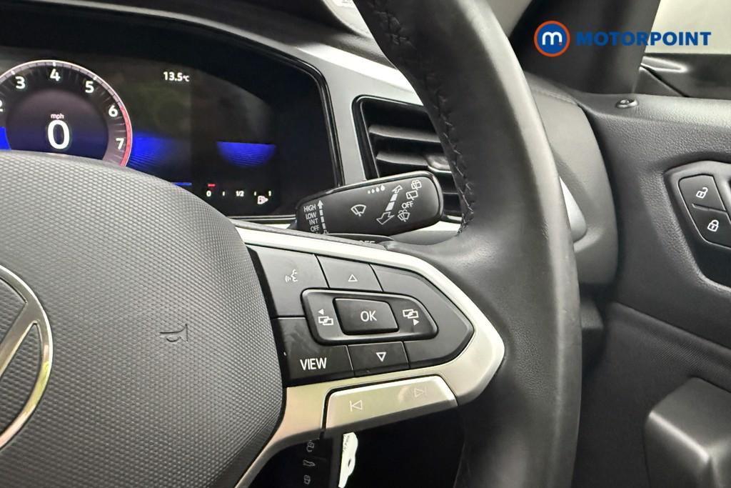 Volkswagen T-Roc Life Automatic Petrol SUV - Stock Number (1594561) - 8th supplementary image