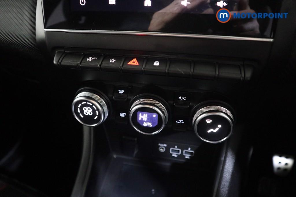 Renault Captur R.S. Line Manual Petrol SUV - Stock Number (1594252) - 8th supplementary image