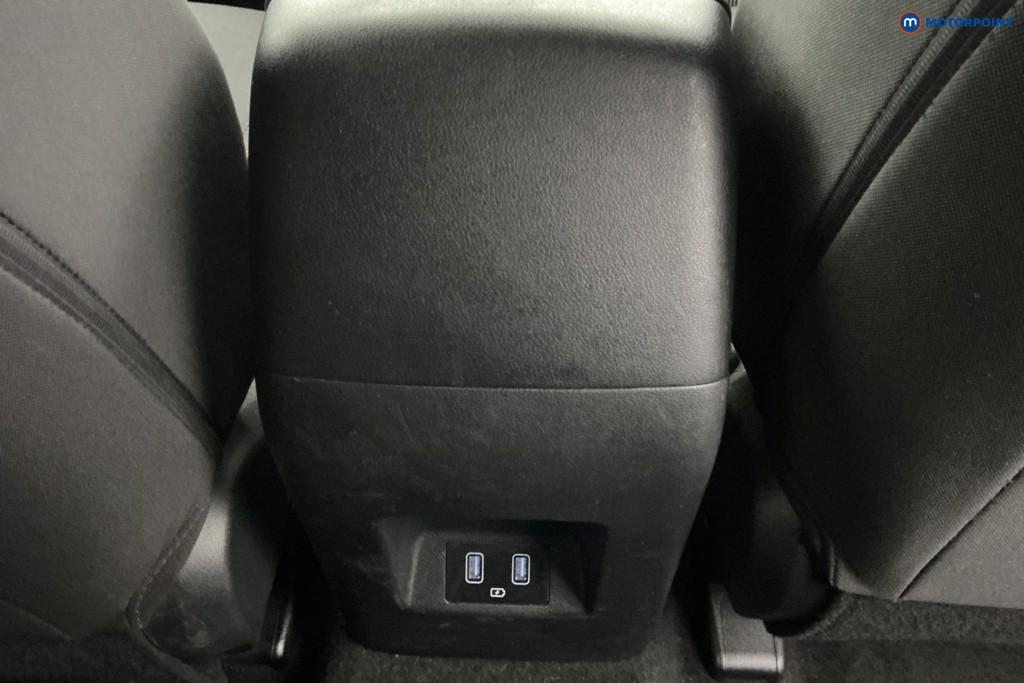 Hyundai Tucson Premium Manual Petrol SUV - Stock Number (1594693) - 8th supplementary image