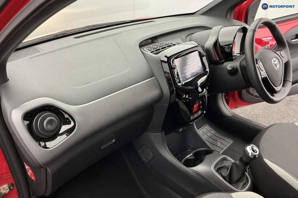 Toyota Aygo X-Trend Manual Petrol Hatchback - Stock Number (1589918) - 8th supplementary image