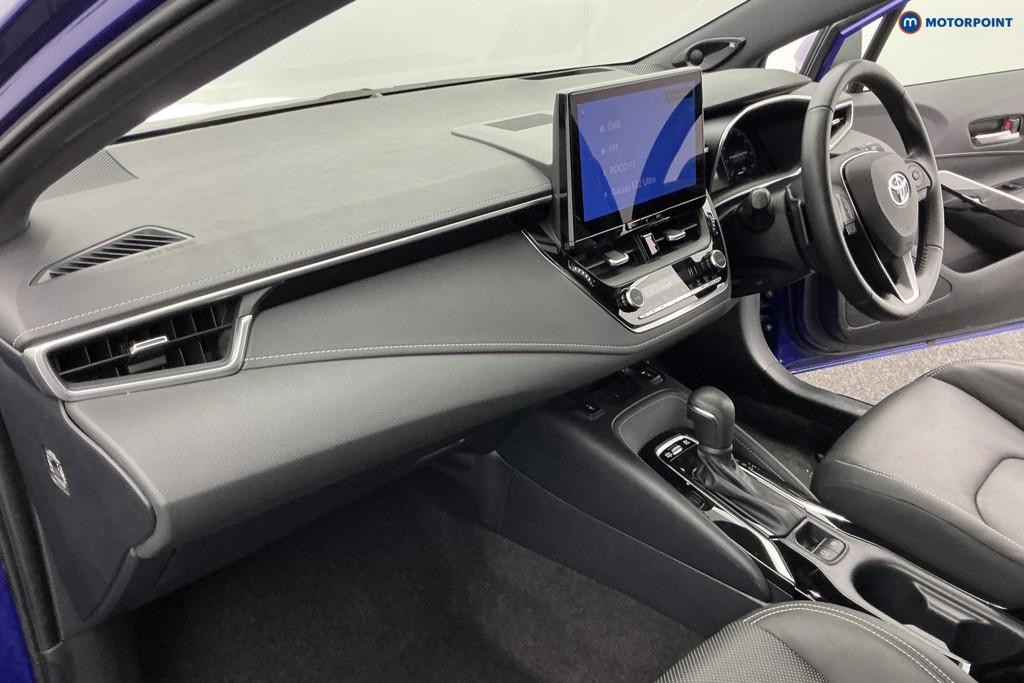 Toyota Corolla Excel Automatic Petrol-Electric Hybrid Estate - Stock Number (1596802) - 8th supplementary image