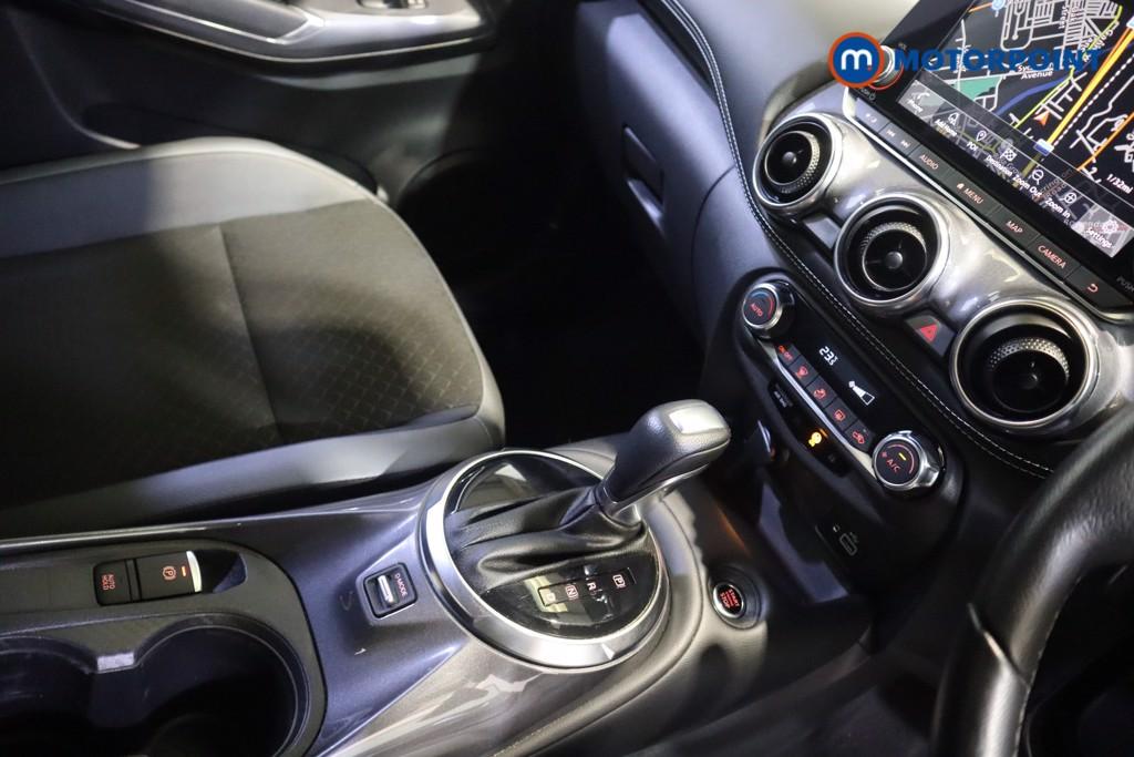 Nissan Juke N-Connecta Automatic Petrol SUV - Stock Number (1599453) - 8th supplementary image