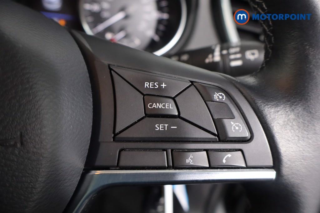Nissan Qashqai Acenta Premium Automatic Petrol SUV - Stock Number (1602178) - 8th supplementary image