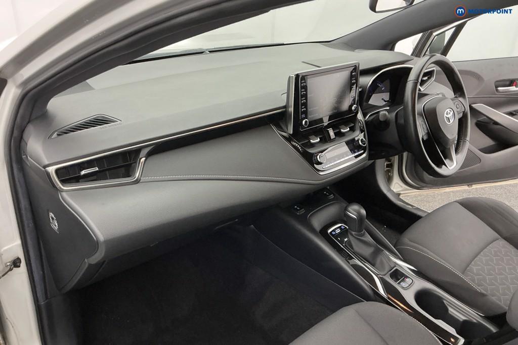 Toyota Corolla Icon Tech Automatic Petrol-Electric Hybrid Hatchback - Stock Number (1590582) - 8th supplementary image