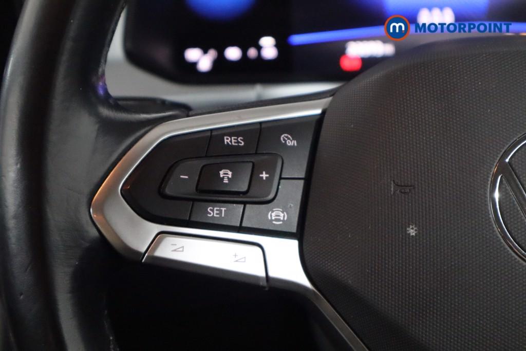 Volkswagen T-Roc Life Manual Petrol SUV - Stock Number (1602196) - 8th supplementary image