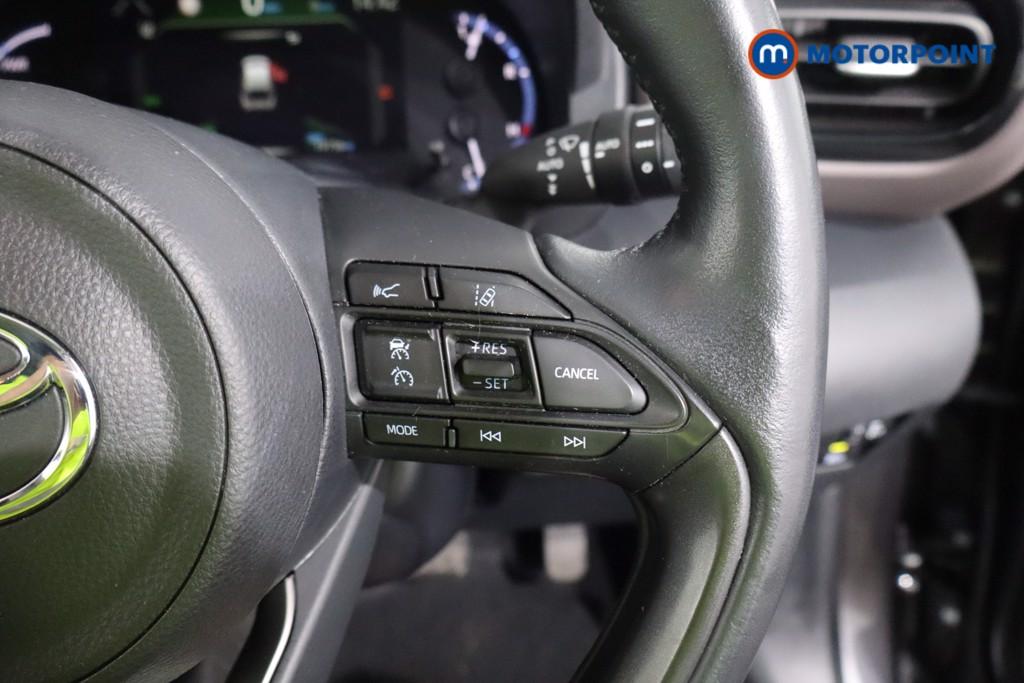 Toyota Yaris Cross Excel Automatic Petrol-Electric Hybrid Estate - Stock Number (1601751) - 8th supplementary image