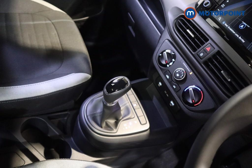 Hyundai I10 Advance Automatic Petrol Hatchback - Stock Number (1602787) - 8th supplementary image