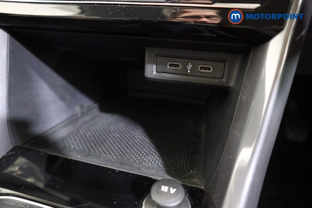 Volkswagen T-Cross SEL Manual Petrol SUV - Stock Number (1595779) - 8th supplementary image