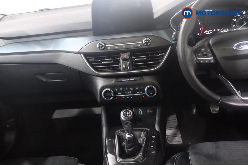 Ford Focus Active X Manual Petrol Hatchback - Stock Number (1599869) - 8th supplementary image