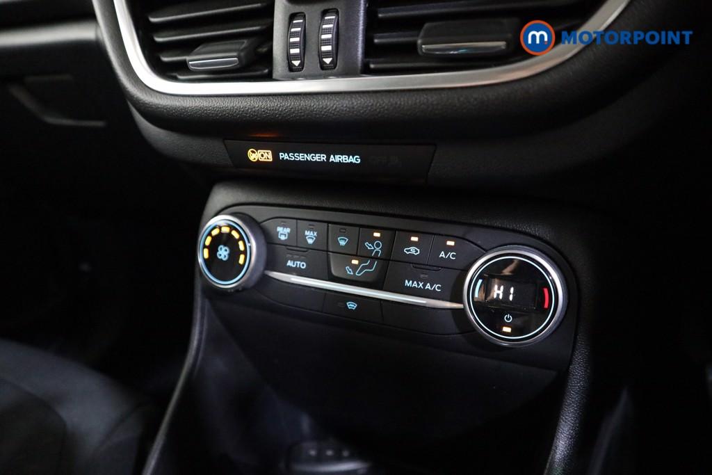 Ford Fiesta Titanium Manual Petrol Hatchback - Stock Number (1602362) - 8th supplementary image