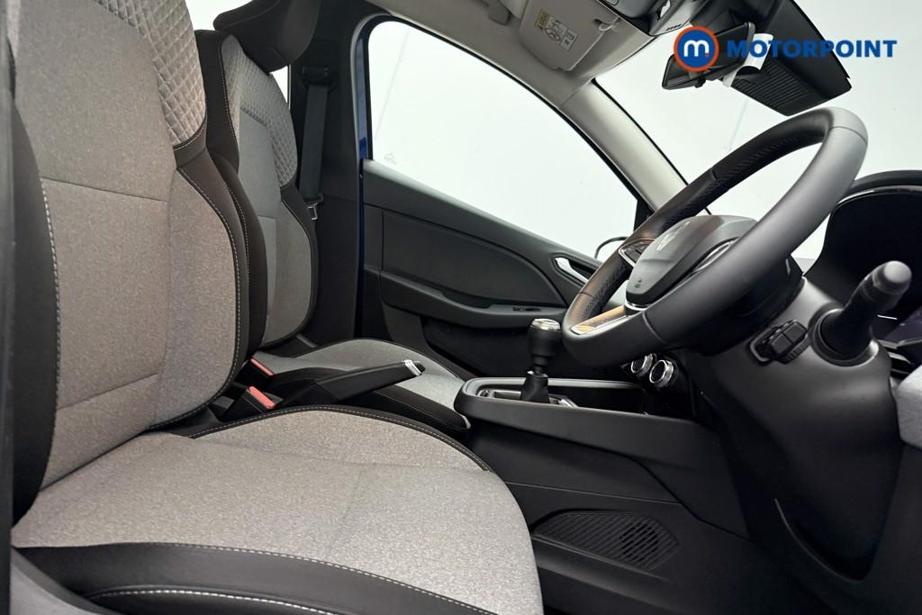 Renault Clio Evolution Manual Petrol Hatchback - Stock Number (1601230) - 8th supplementary image