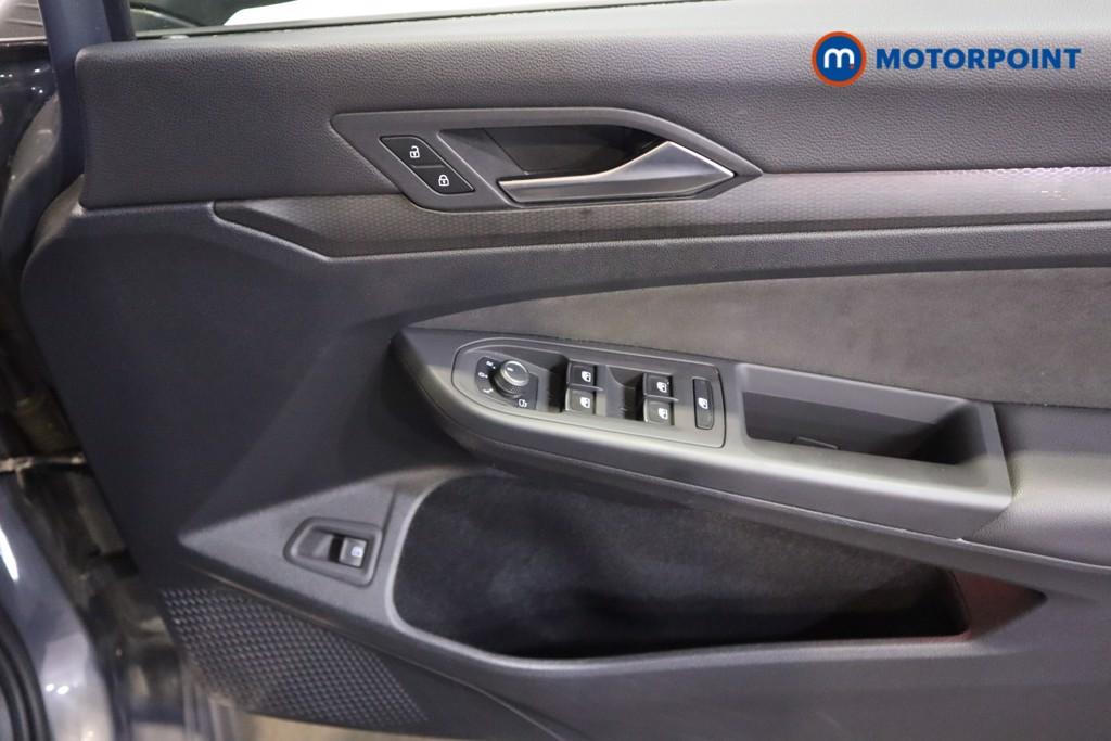 Volkswagen Golf GTE Automatic Petrol Plug-In Hybrid Hatchback - Stock Number (1603371) - 8th supplementary image