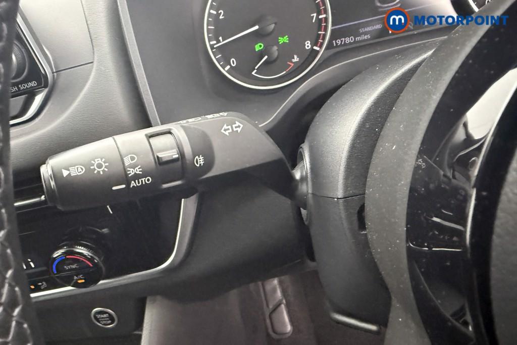 Nissan Qashqai Acenta Premium Automatic Petrol SUV - Stock Number (1602892) - 8th supplementary image